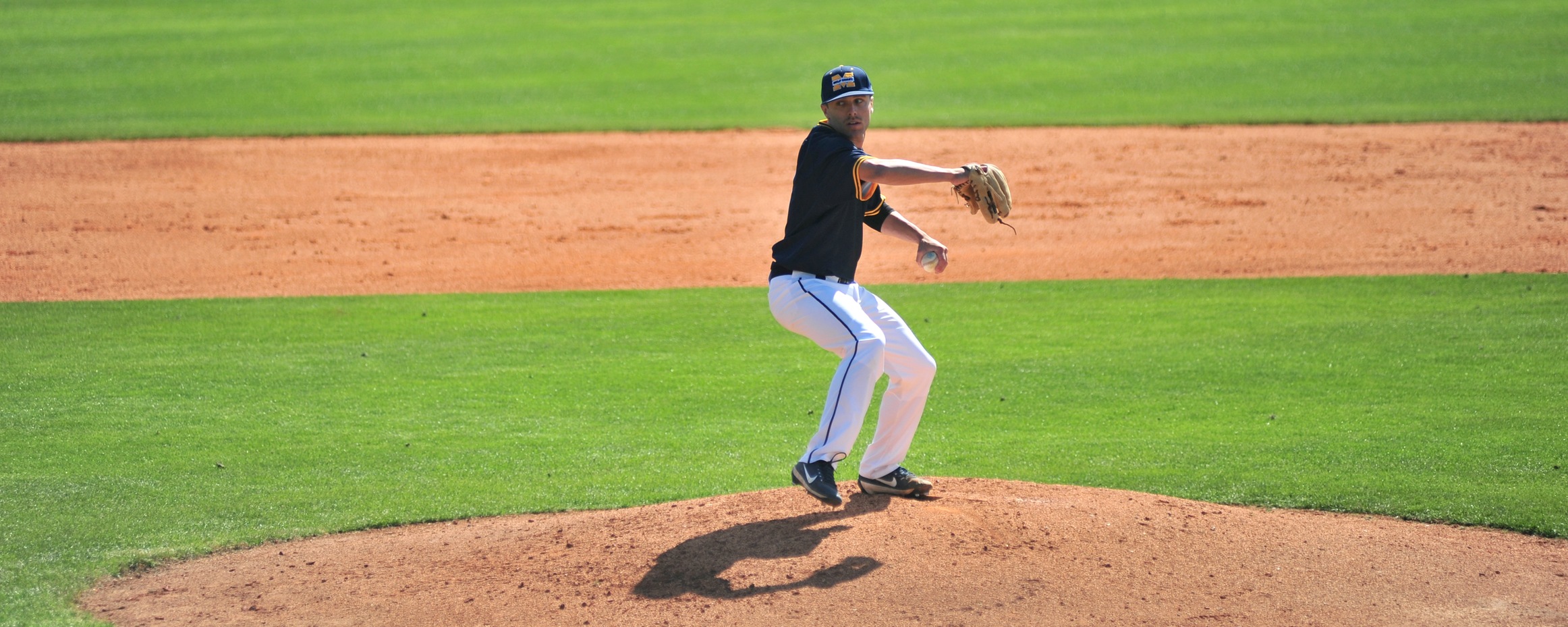 MGCCC splits DH in 1st games at new stadium