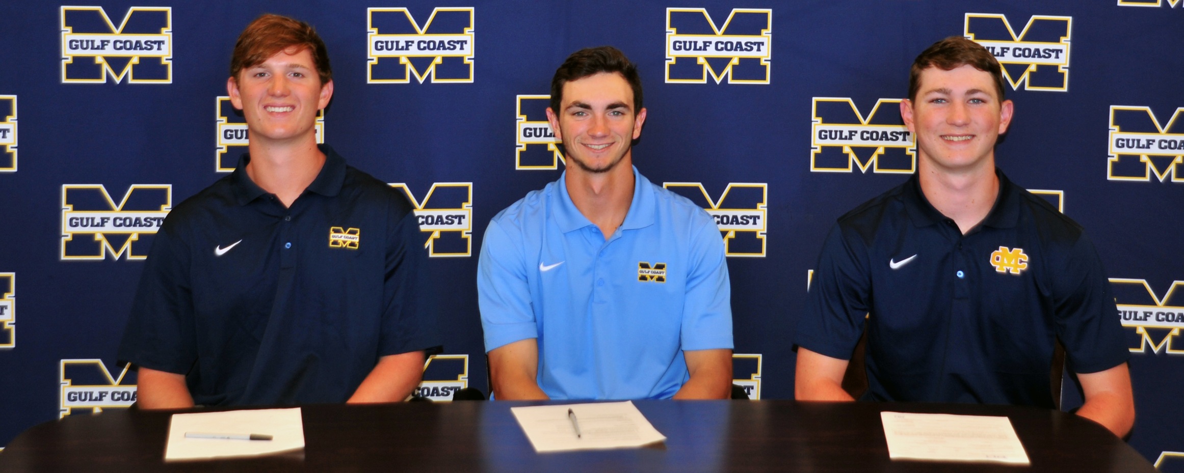 3 Bulldogs sign with 4-year schools