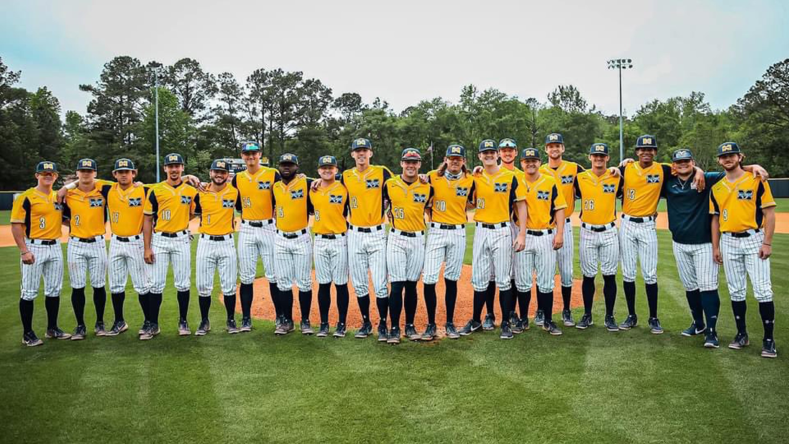 Bulldogs settle for split vs. No. 12 ICC
