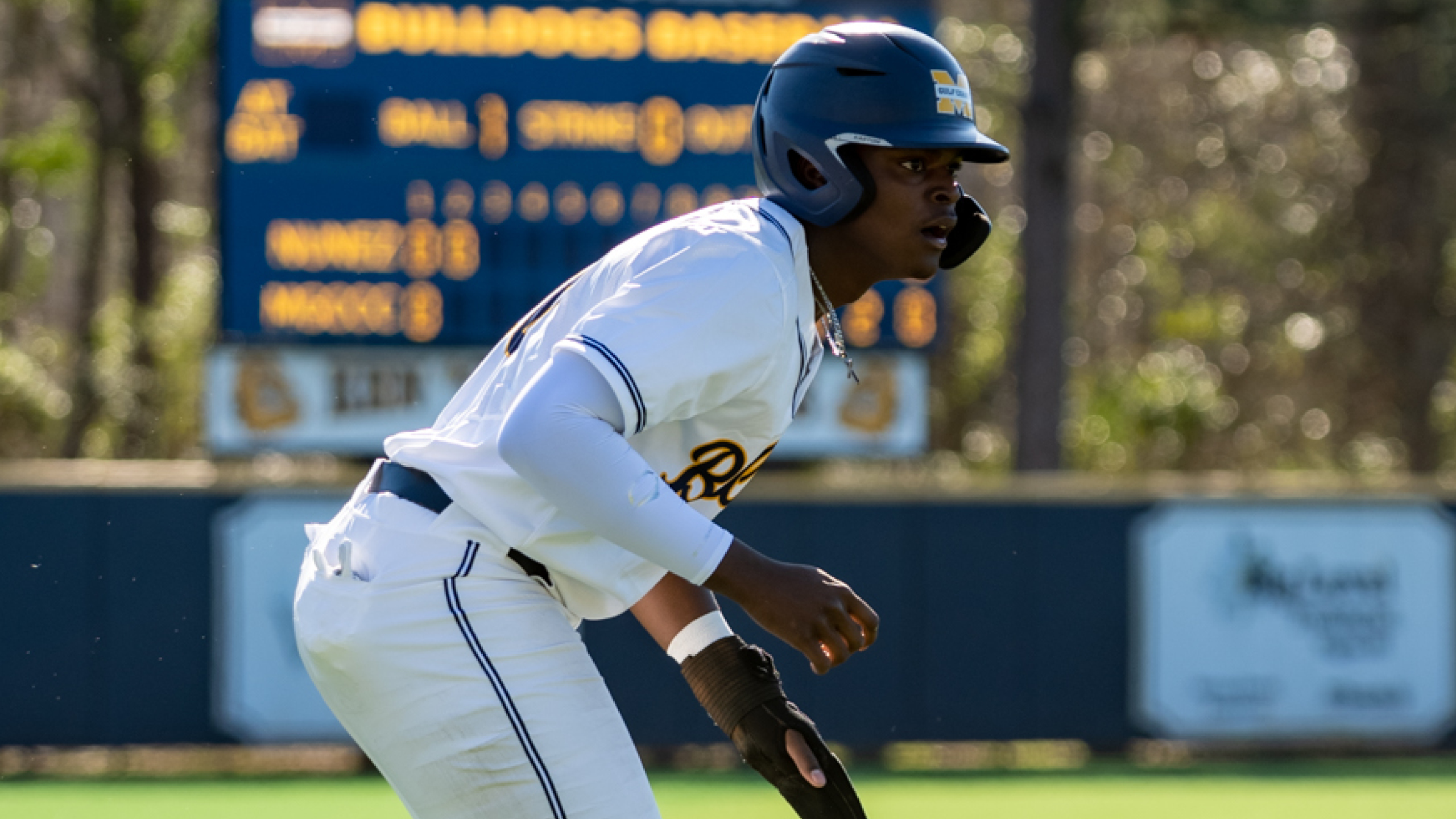 Bulldogs battle for playoff spot at Booneville