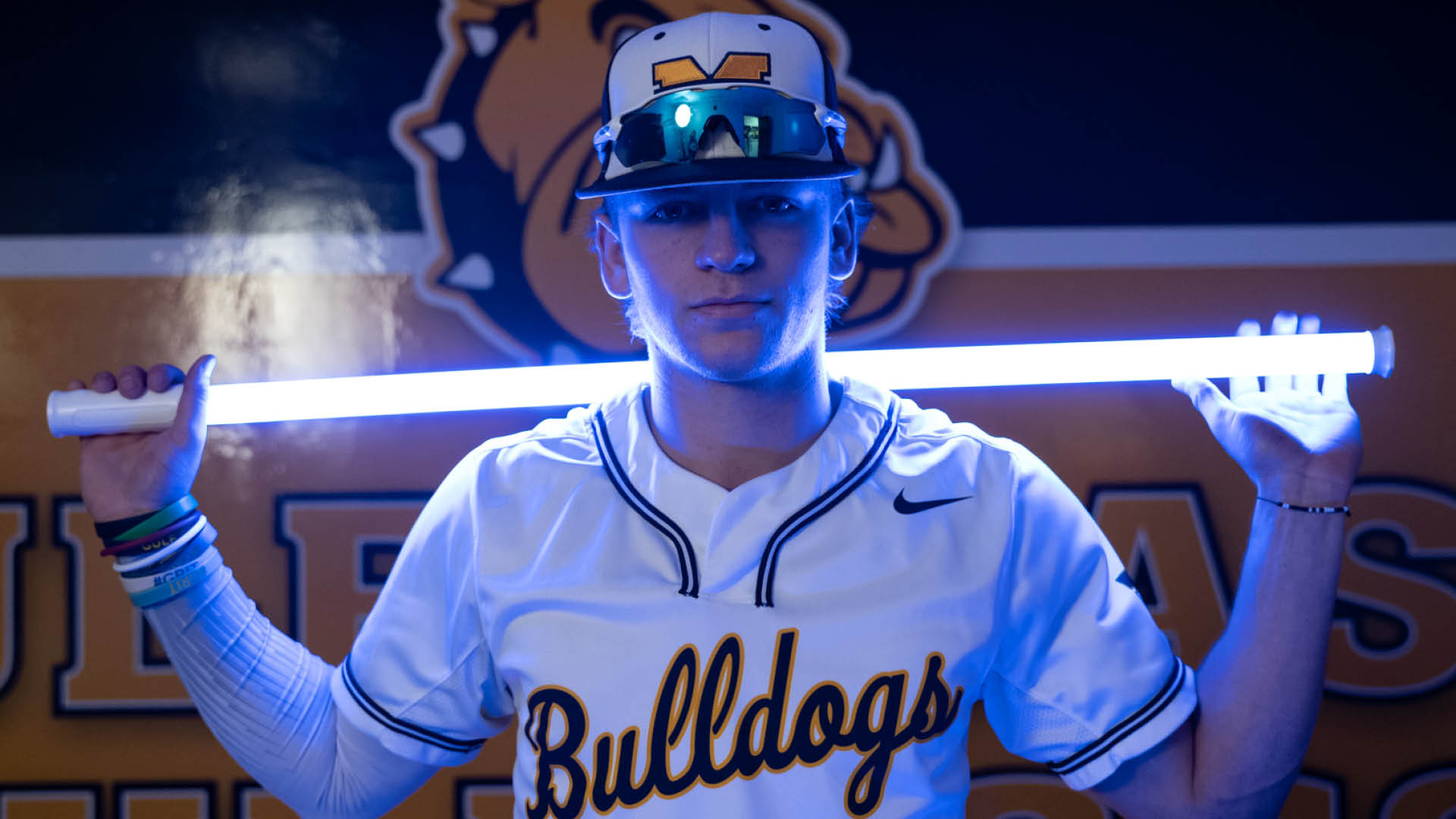 Patient Bulldogs blast Coyotes