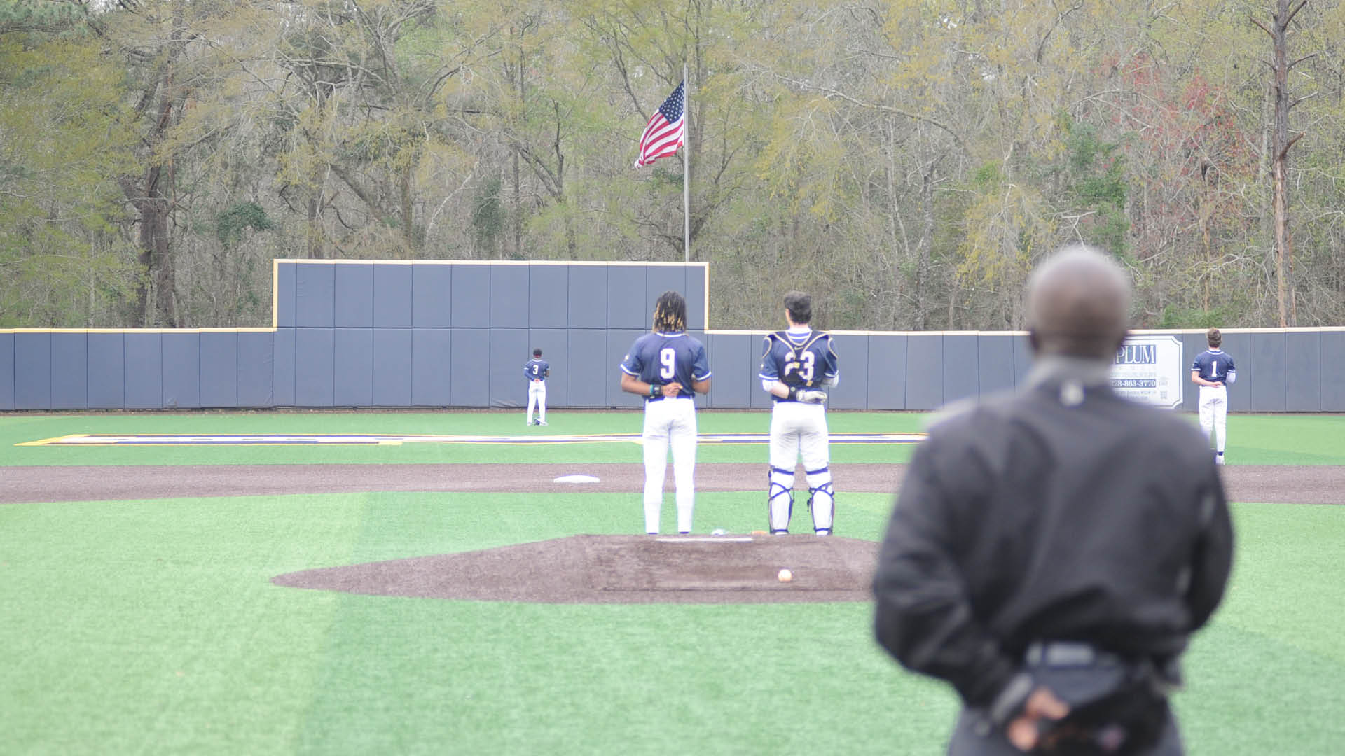 Bulldogs stay at home Wednesday