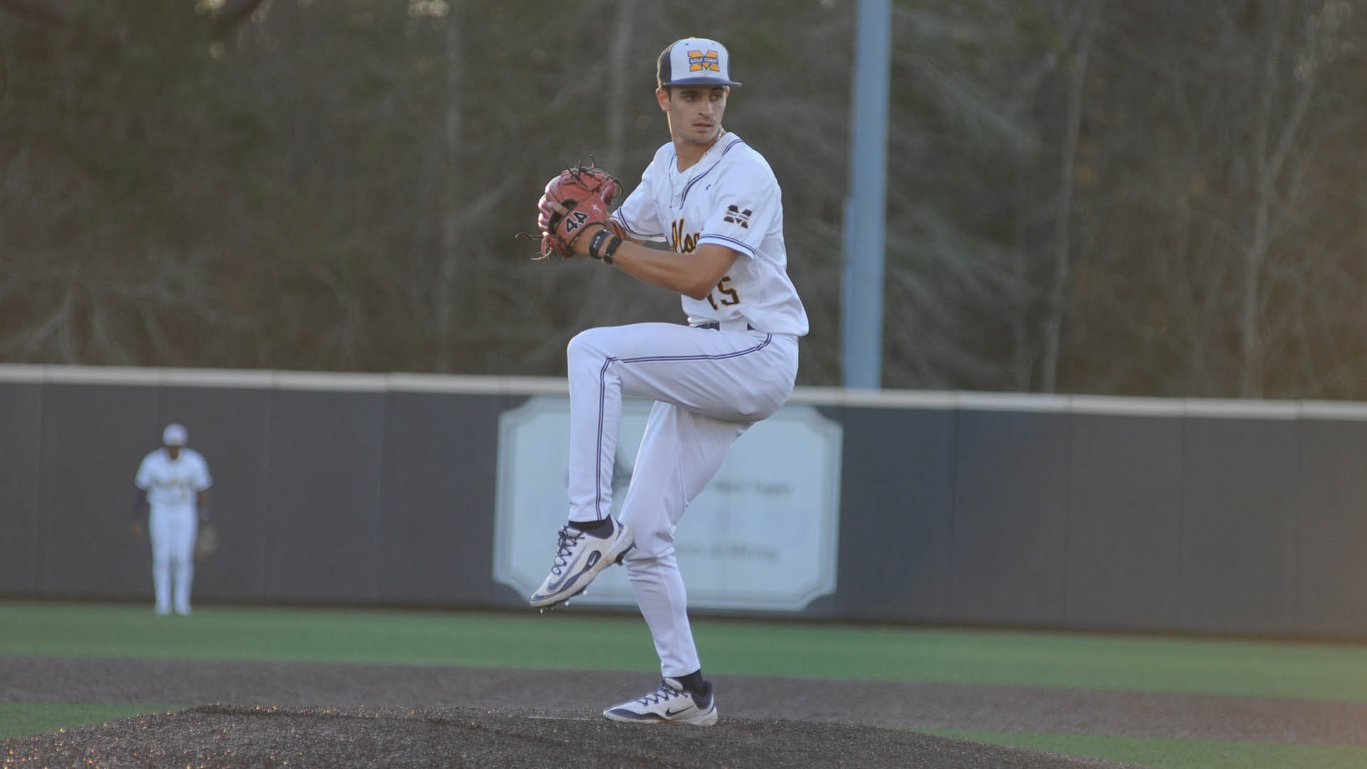 Bulldog arms power sweep of Rangers