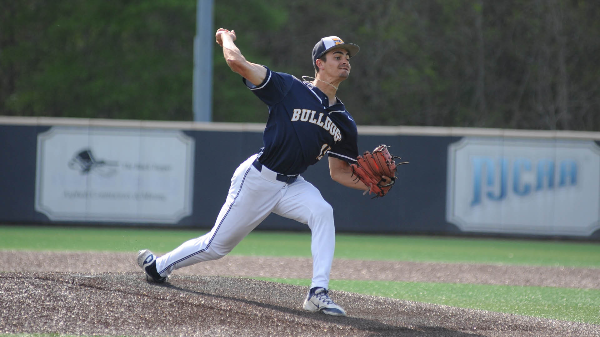 Baseball moves into winner&rsquo;s bracket