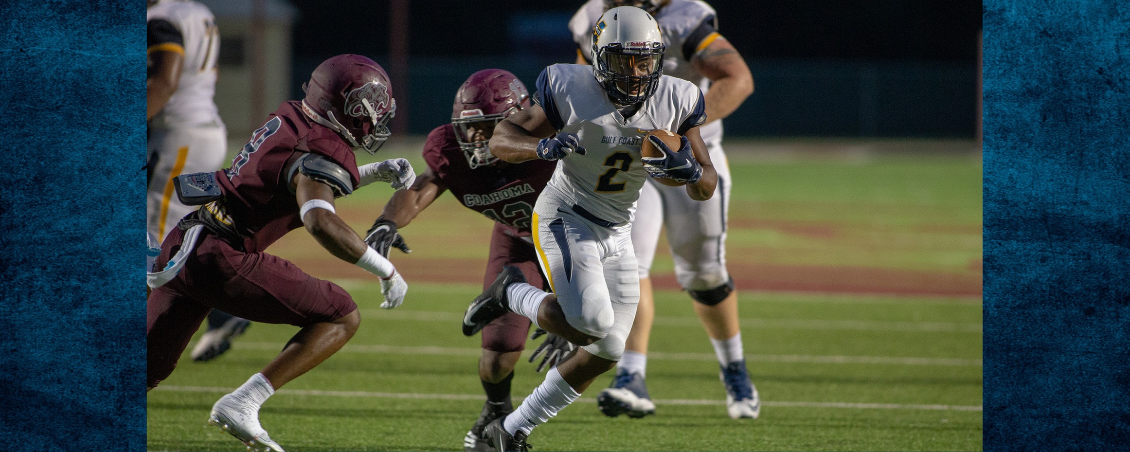 Bulldogs get wet win at Coahoma