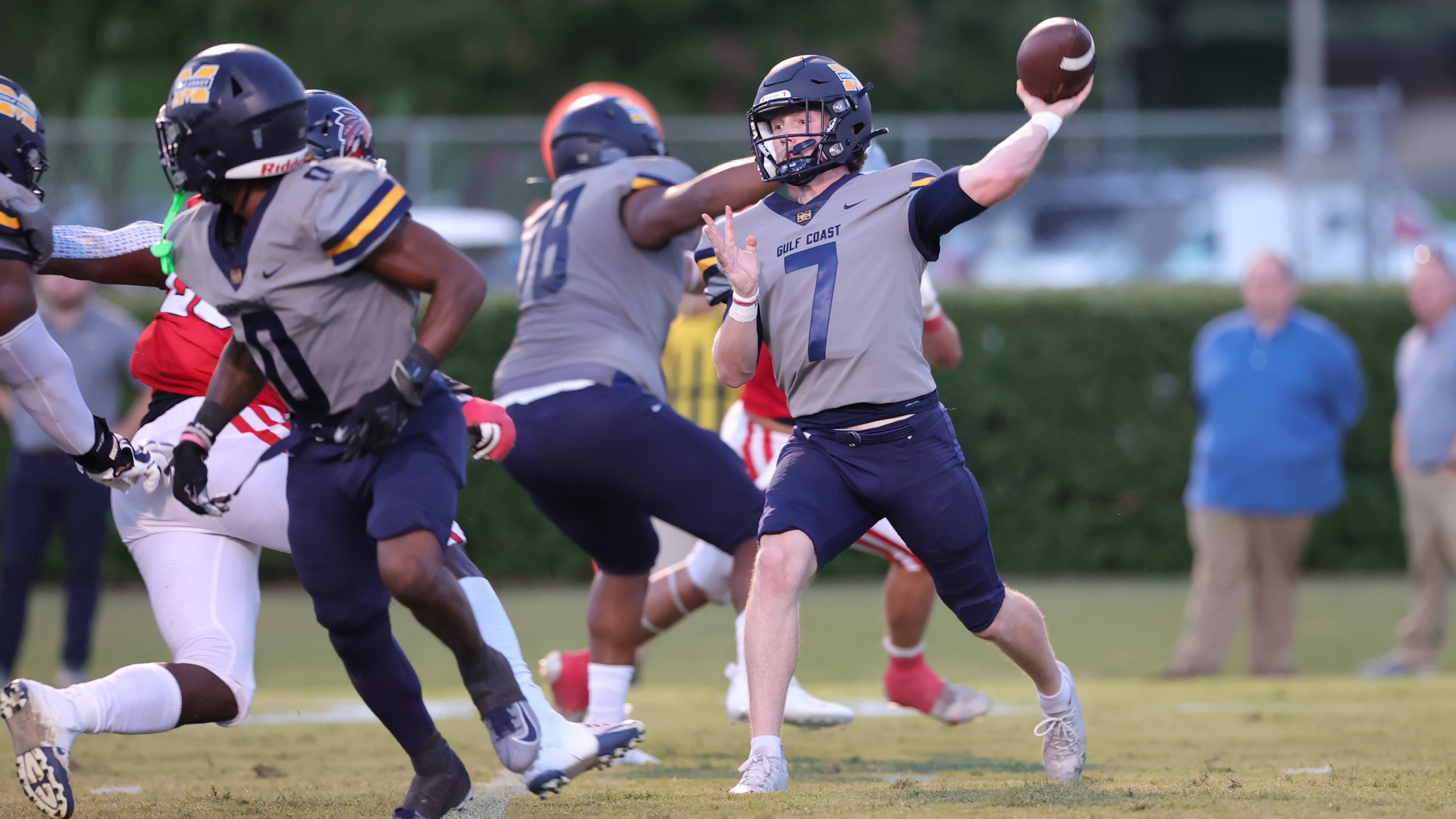 Bulldogs blow out ICC