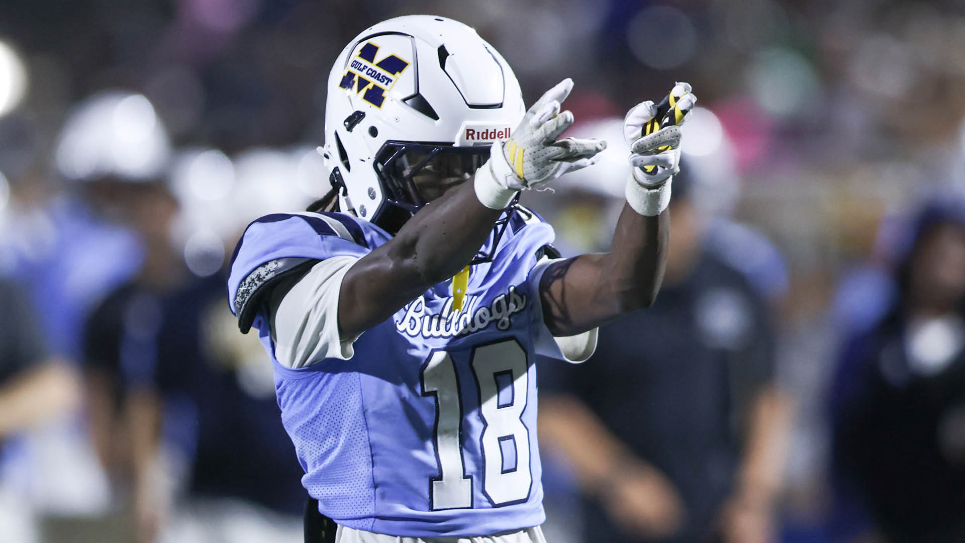 No. 5 Bulldogs remain perfect, down SMCC 40-23 on Homecoming