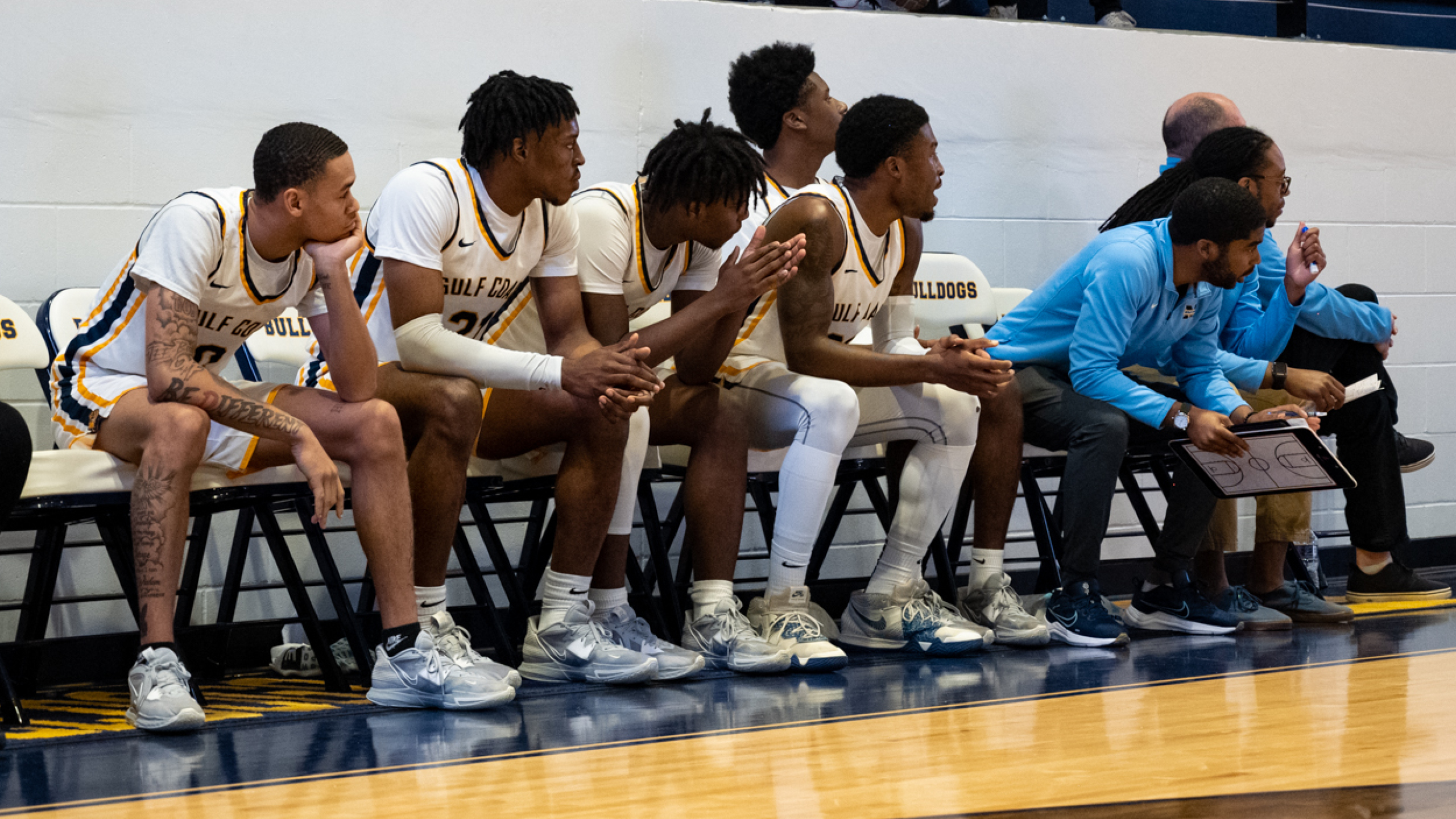 Men&rsquo;s Basketball battle 2nd-place Meridian at Perk