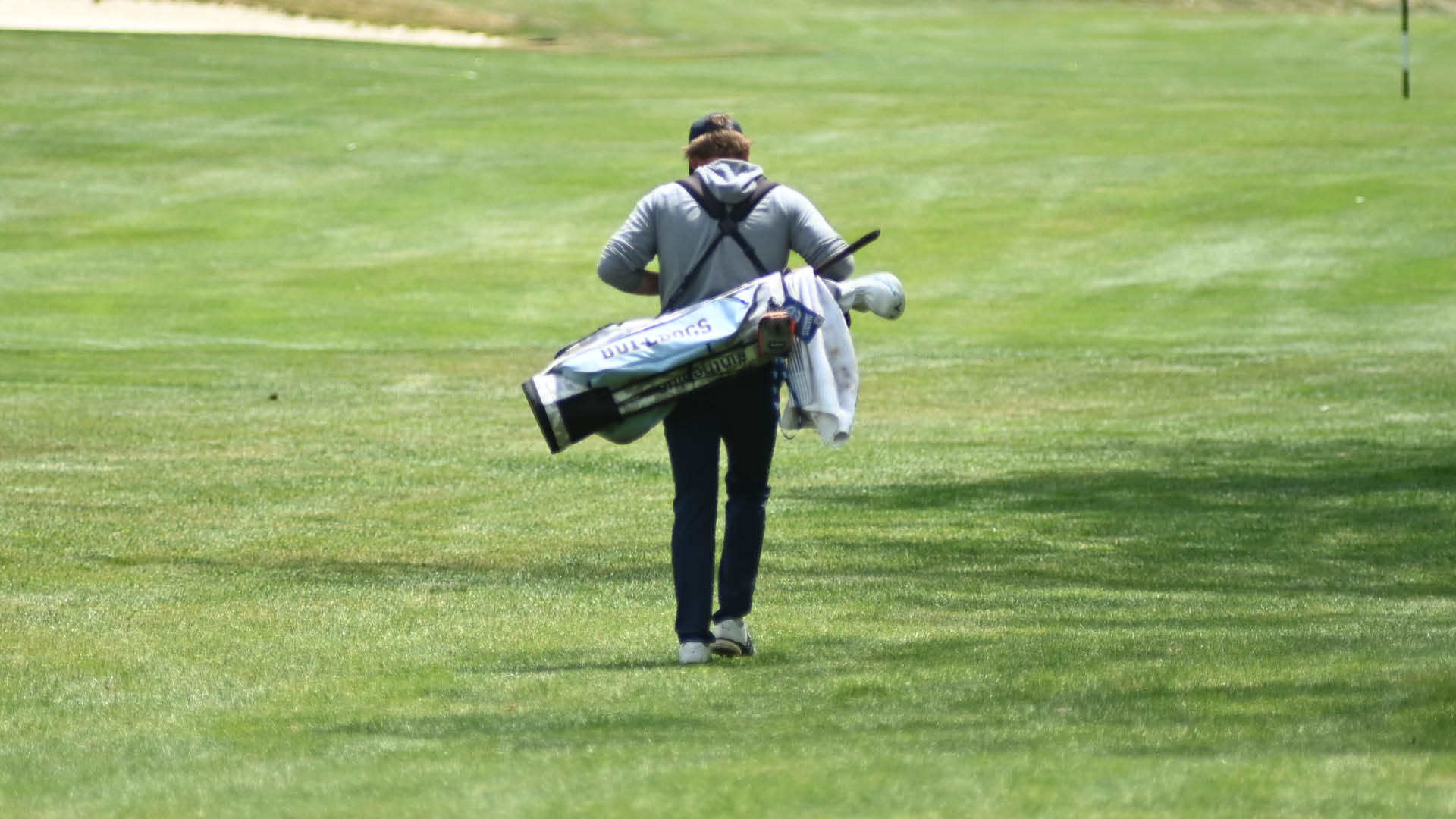 Bulldogs tied for 9th heading into final round