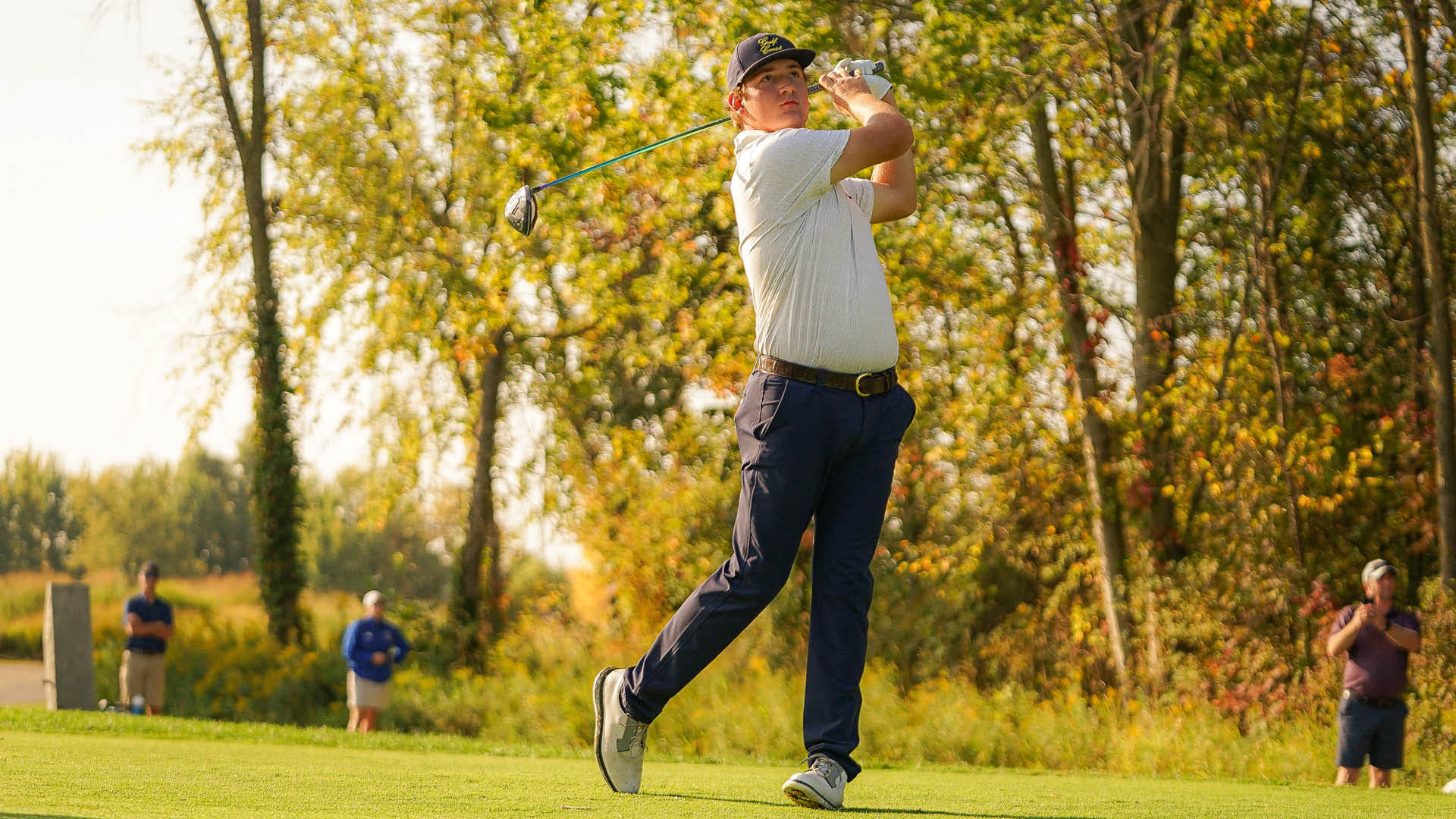 Owensby leads No. 1 Gulf Coast charge in Michigan