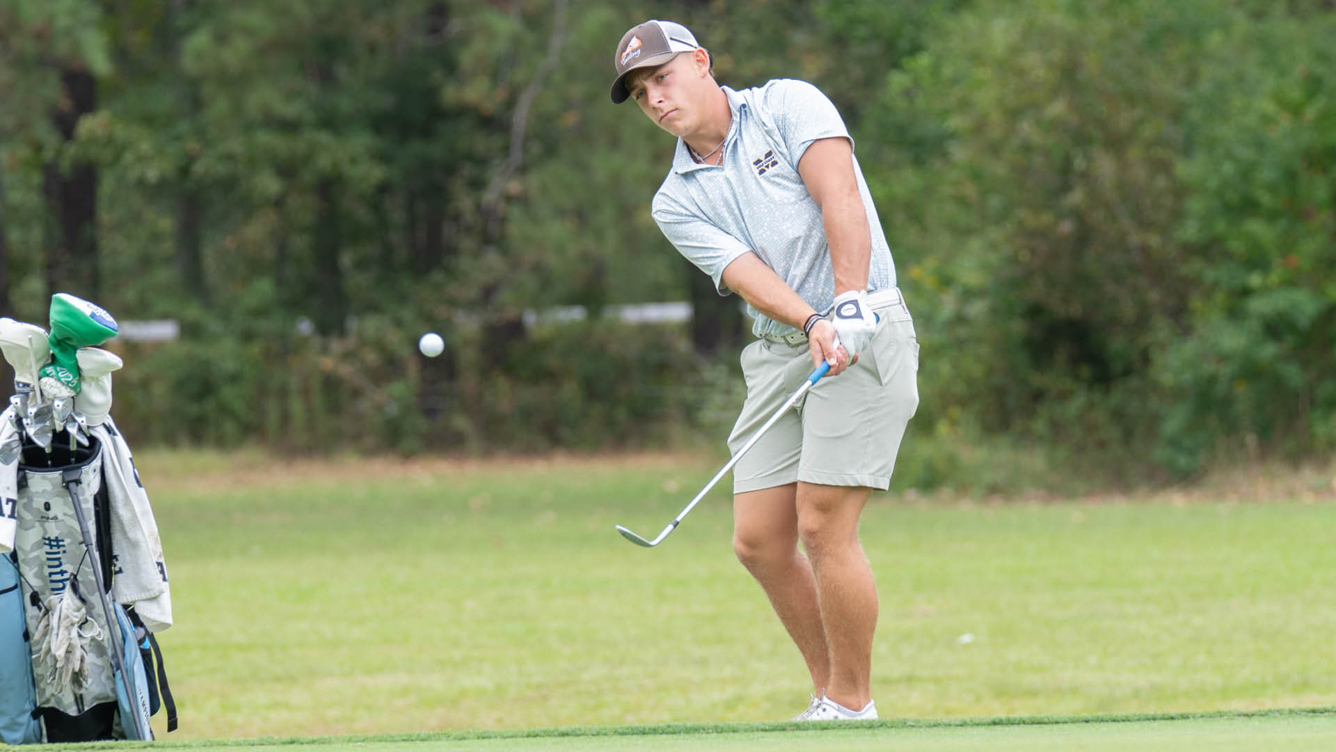 No. 3 Bulldogs pull out to big lead