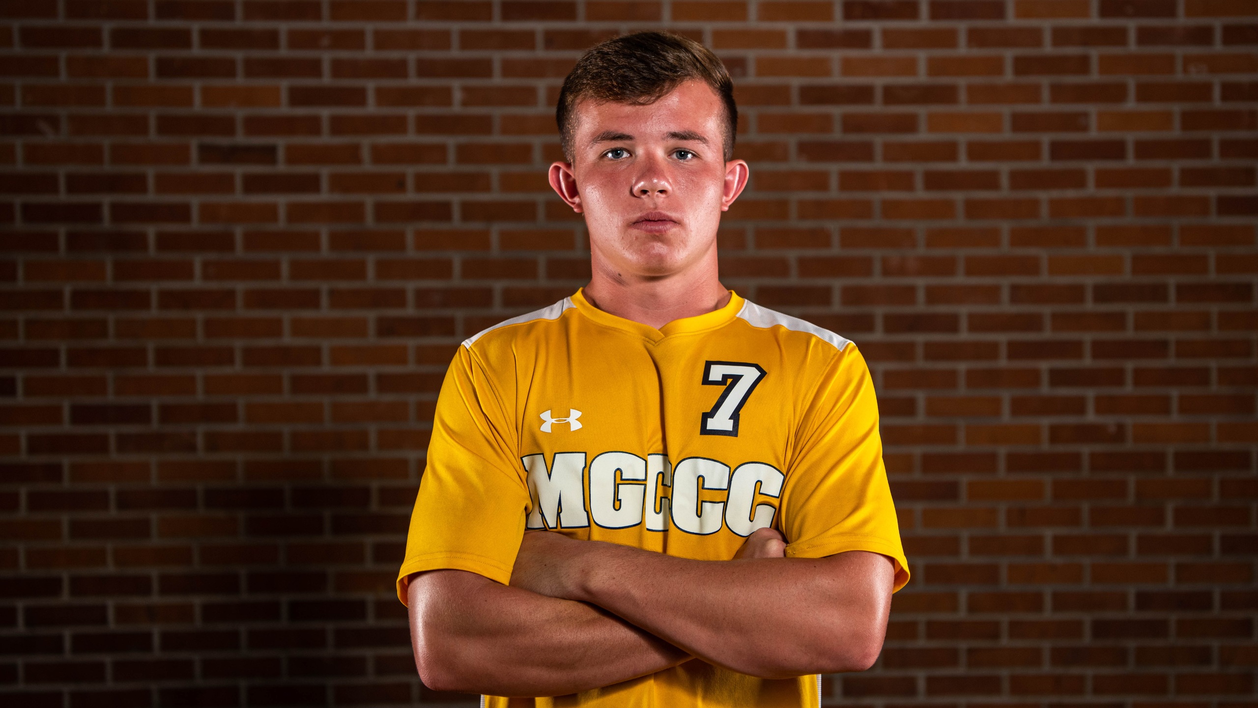 Taylor&rsquo;s twin tallies top Eagles