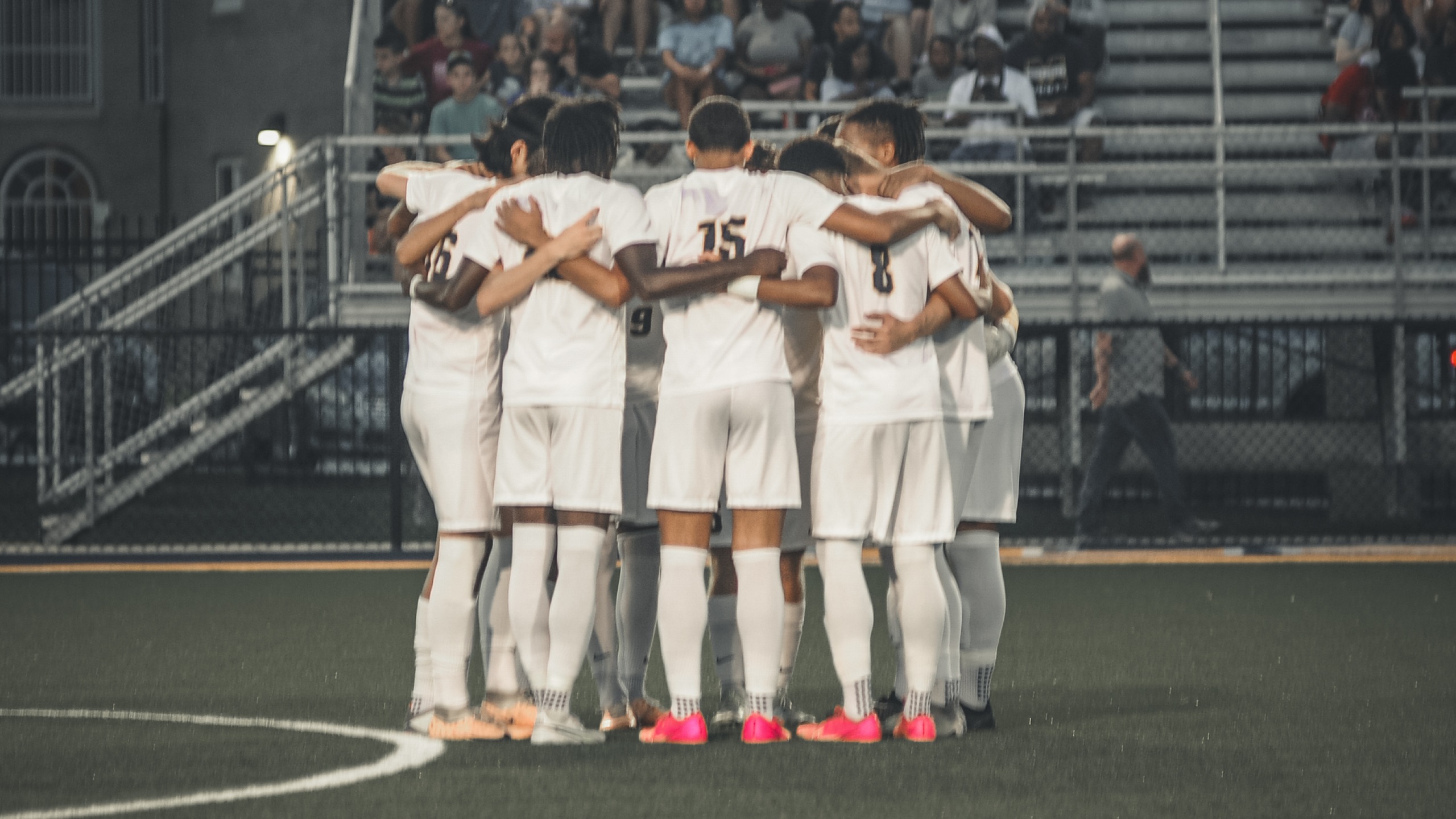 No. 19 Bulldogs tie Southwest