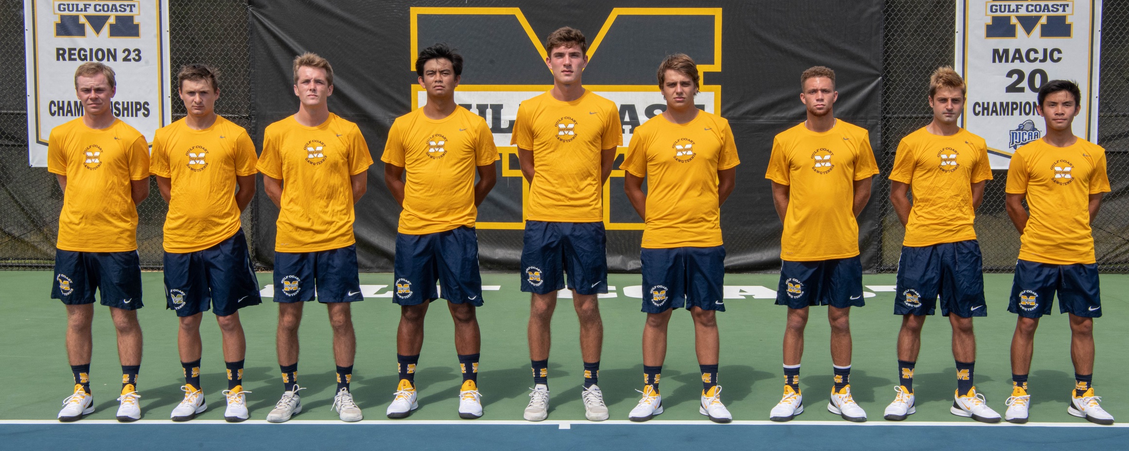No. 19 Bulldogs sweep to 3-0