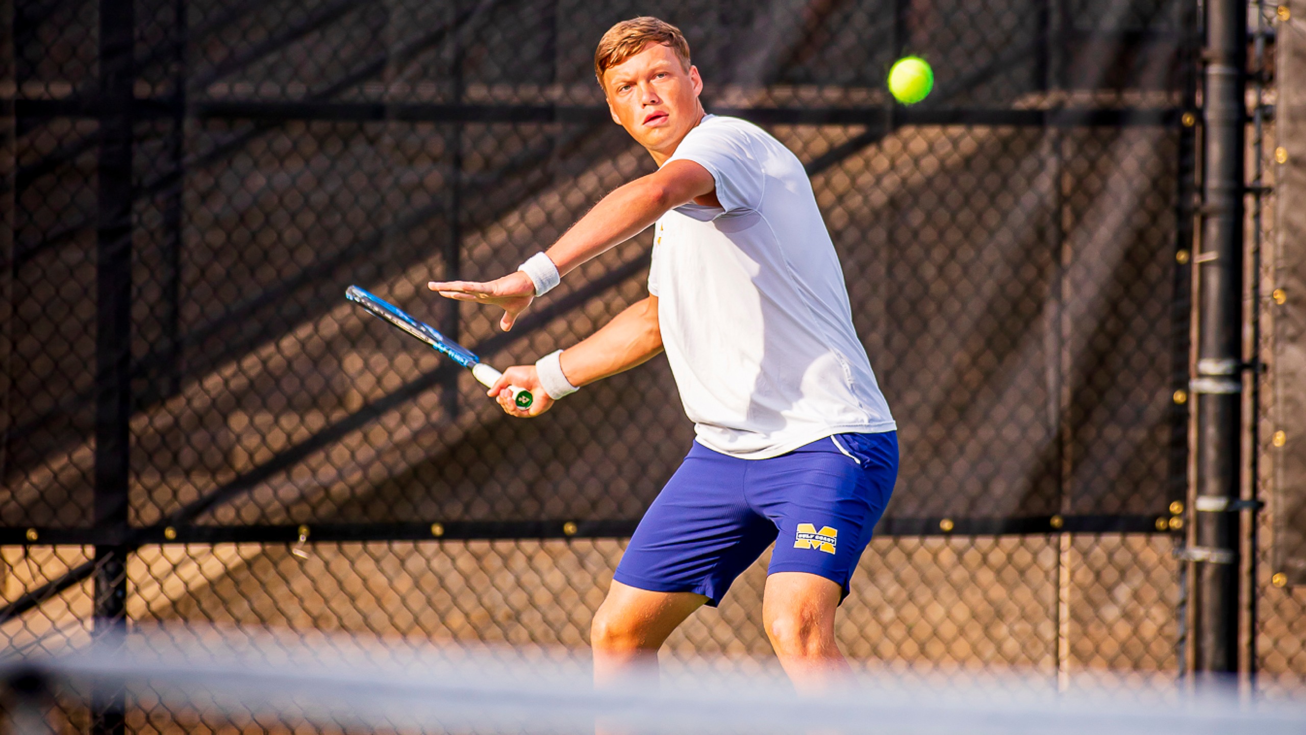 Gayk pulls upset at NJCAAs