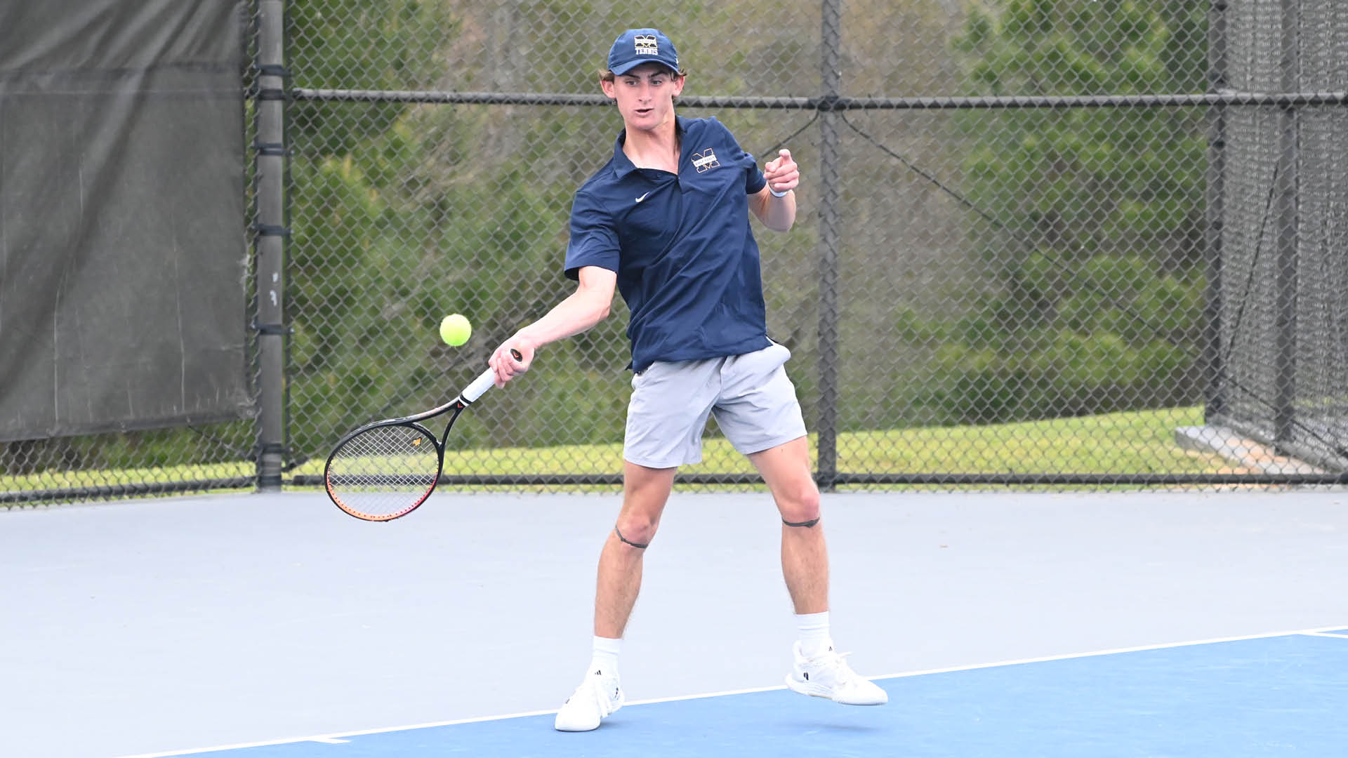 No. 13 Bulldogs sweep No. 17 NWCC