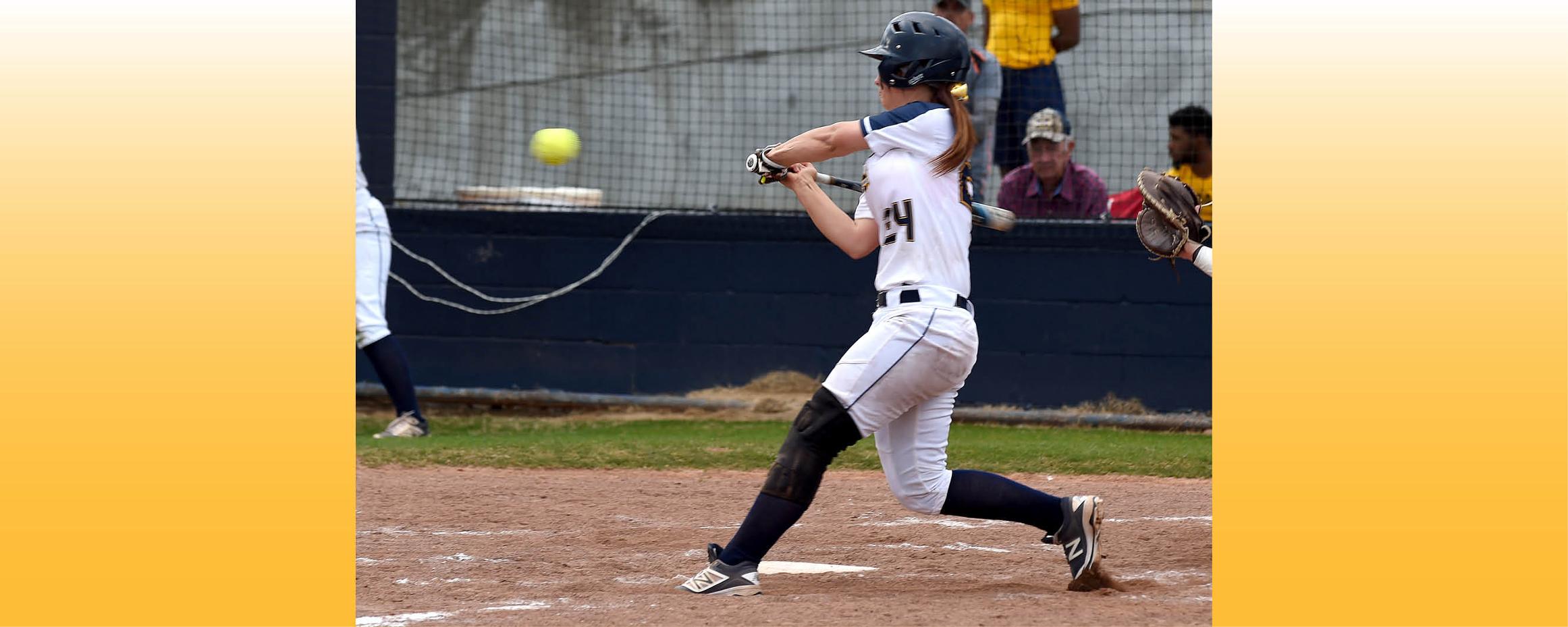 Gulf Coast win streak ends at 17 in split