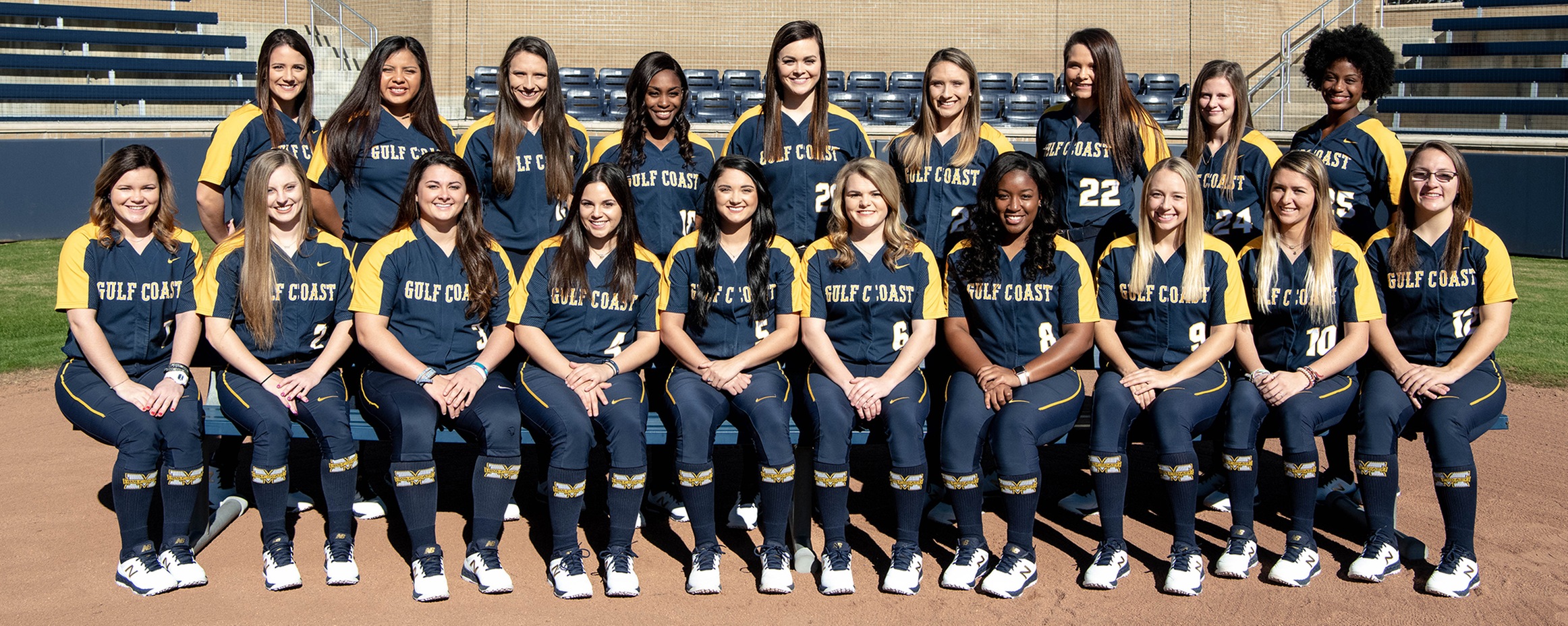 Lady Bulldogs split at tourney