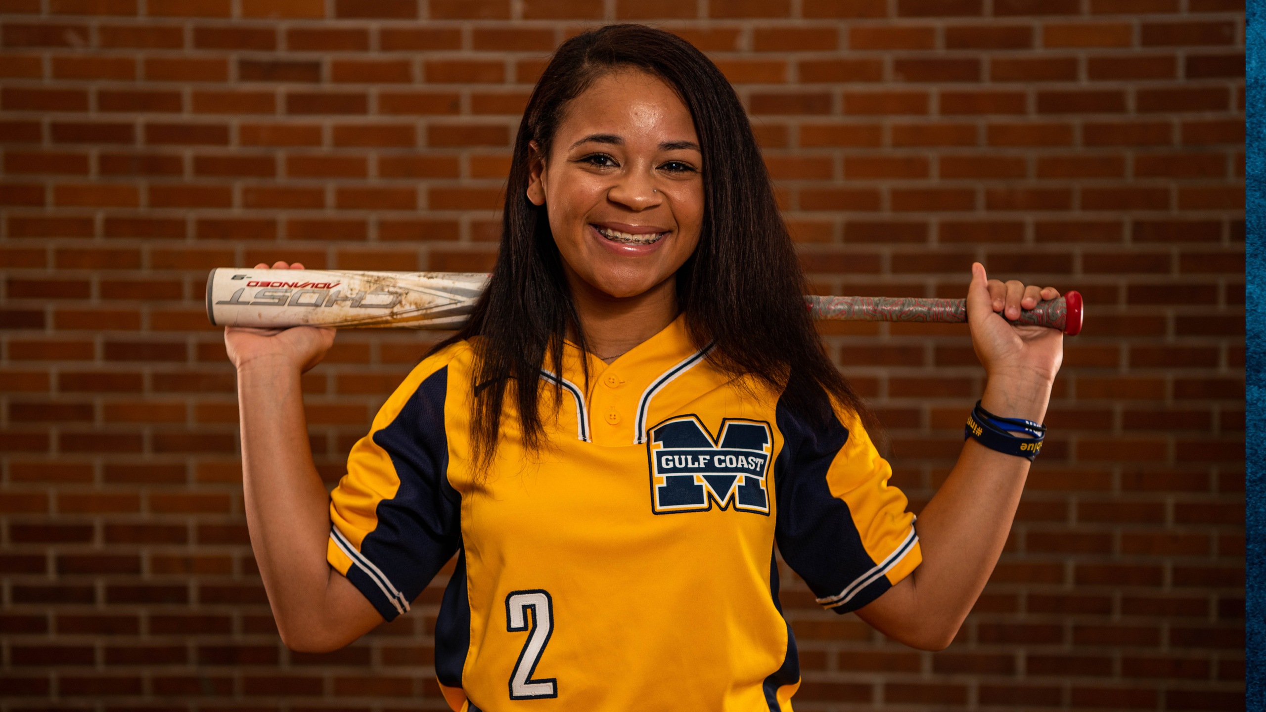 Travis&rsquo; 2nd HR earns Bulldogs a split