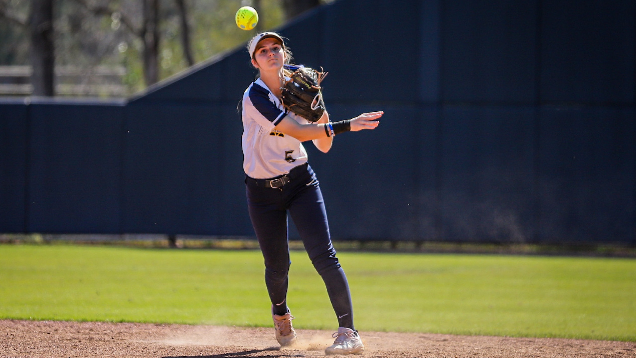 No. 2 Bulldogs get swept by PSCC