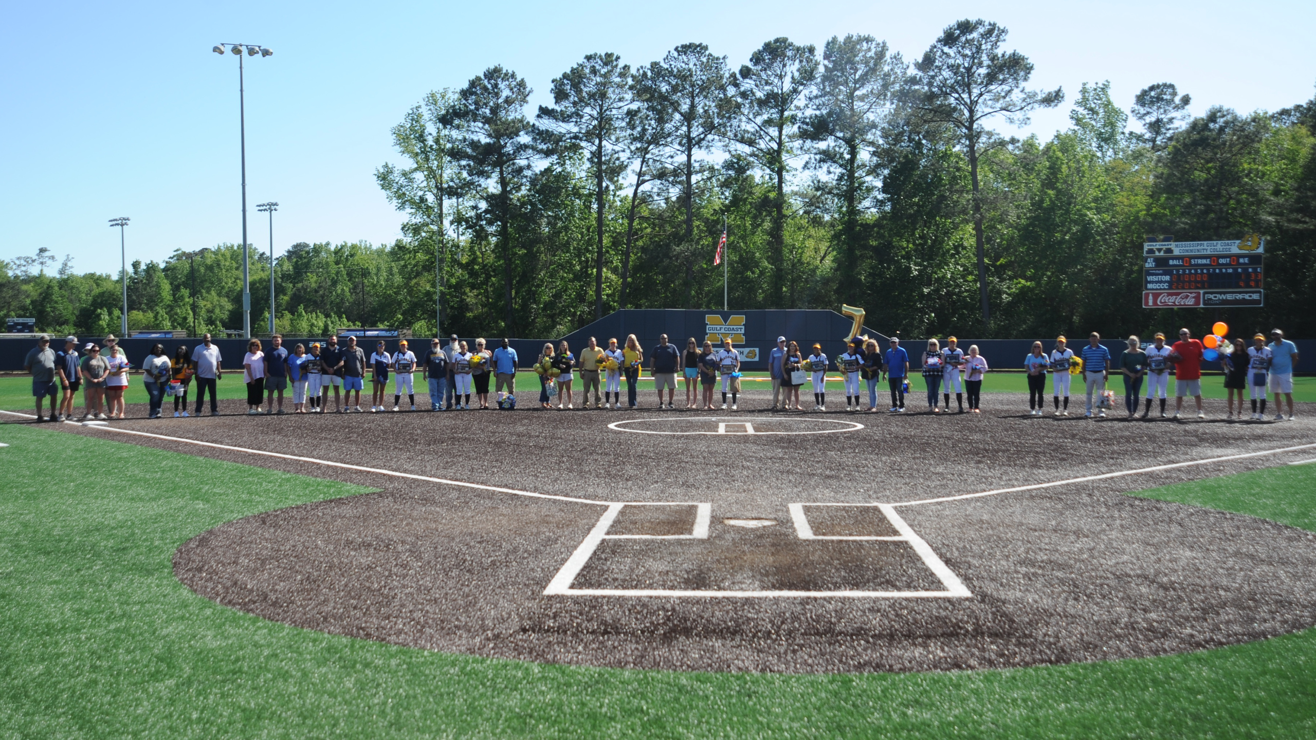 Bulldogs split with NEMCC, maintain hold on 5th