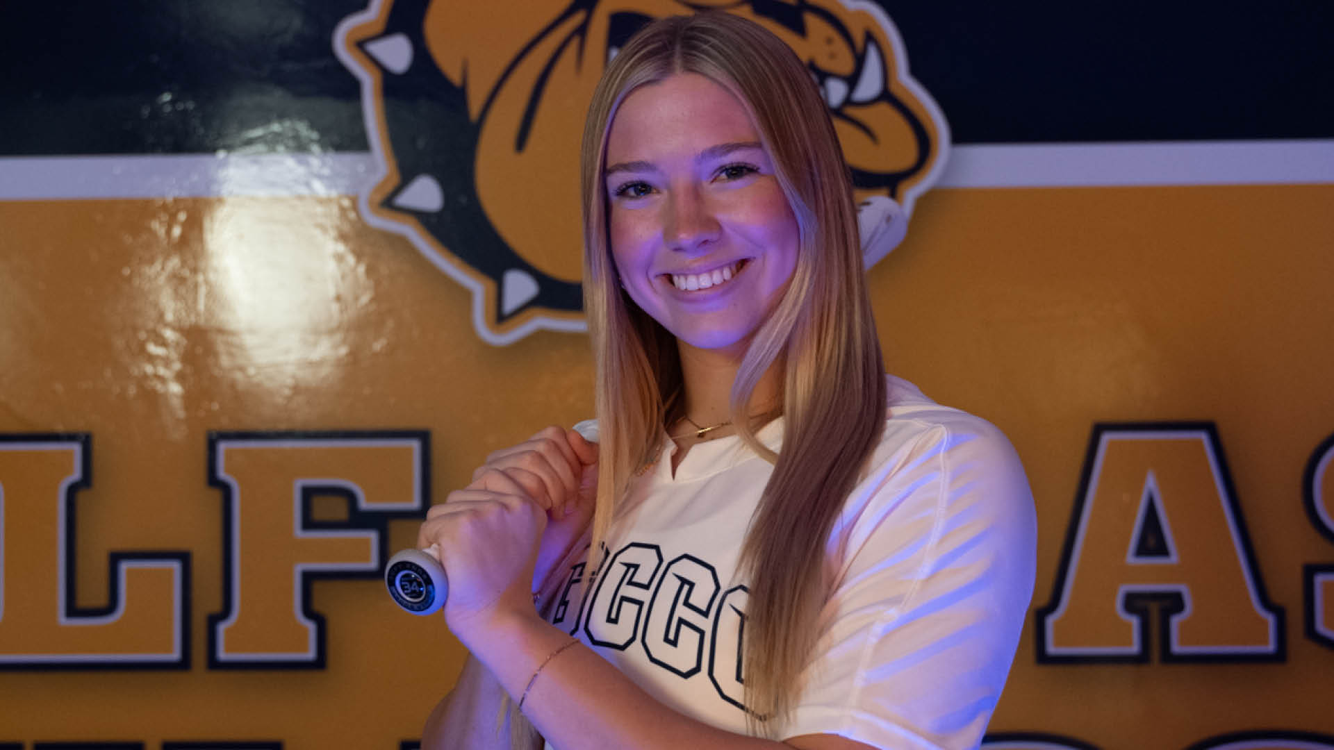 Harrell has seven hits in Bulldogs split