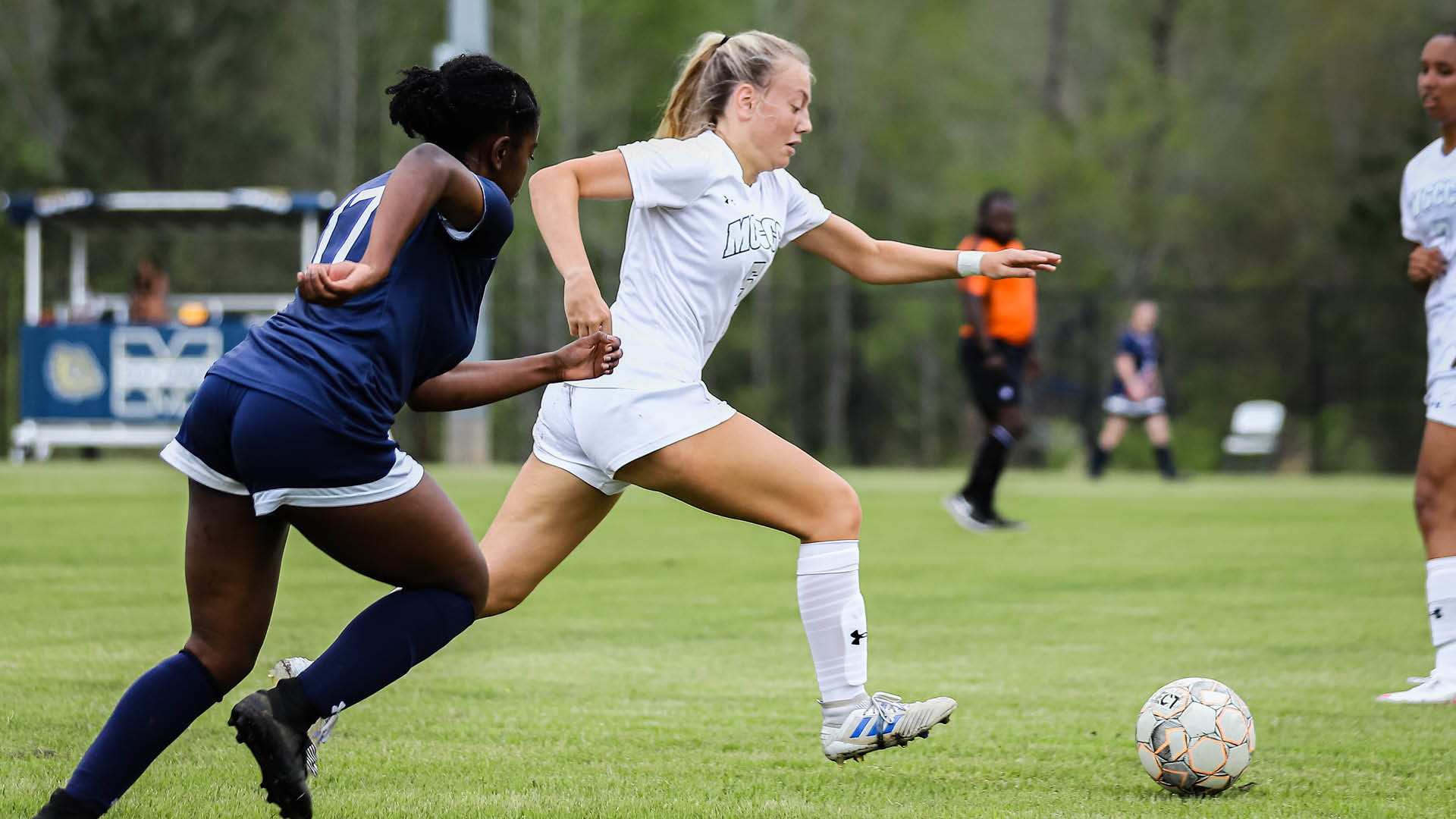 Bulldogs power past Meridian