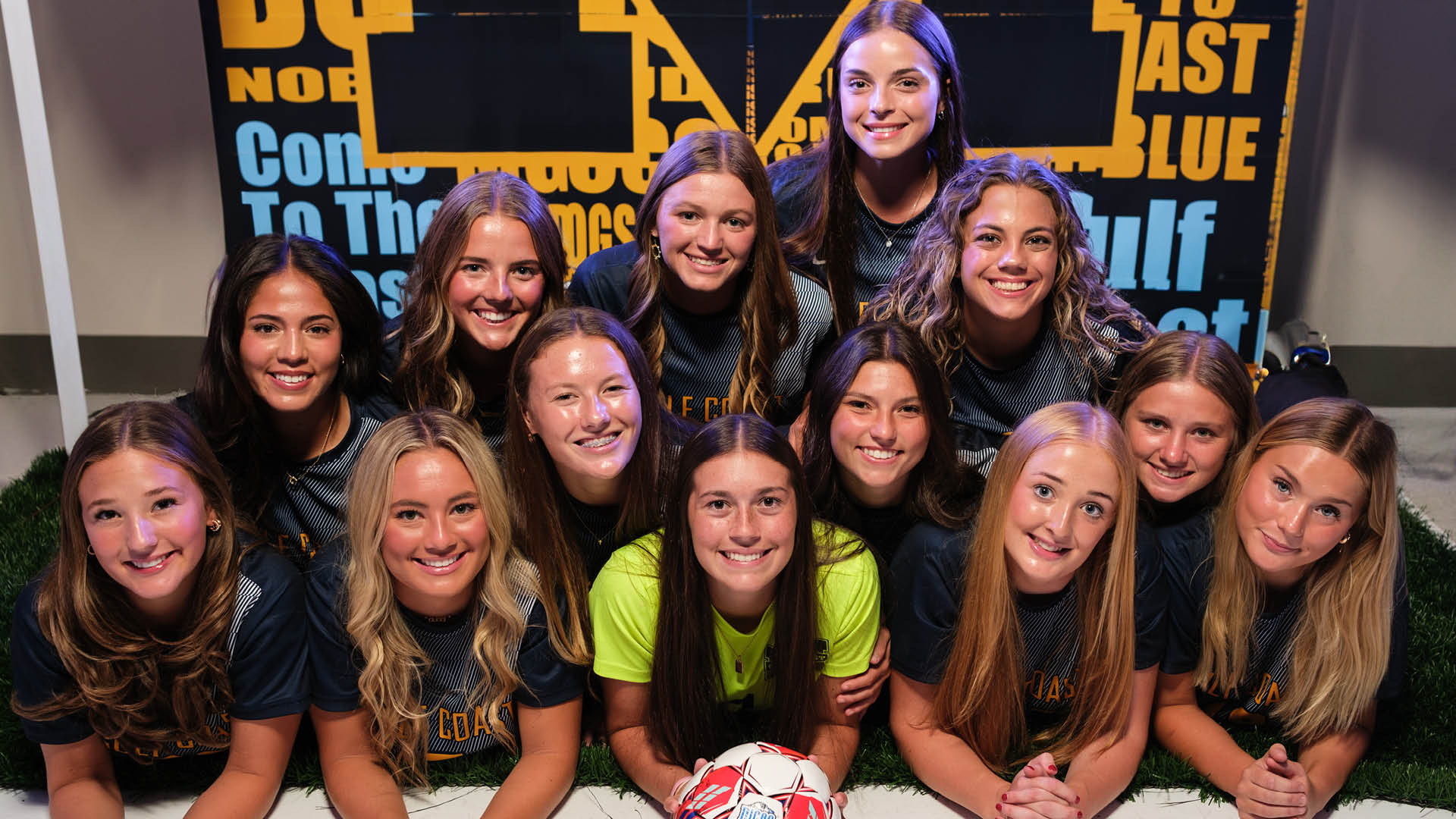No. 5 Bulldogs celebrate Sophomore Night, highest ranking ever