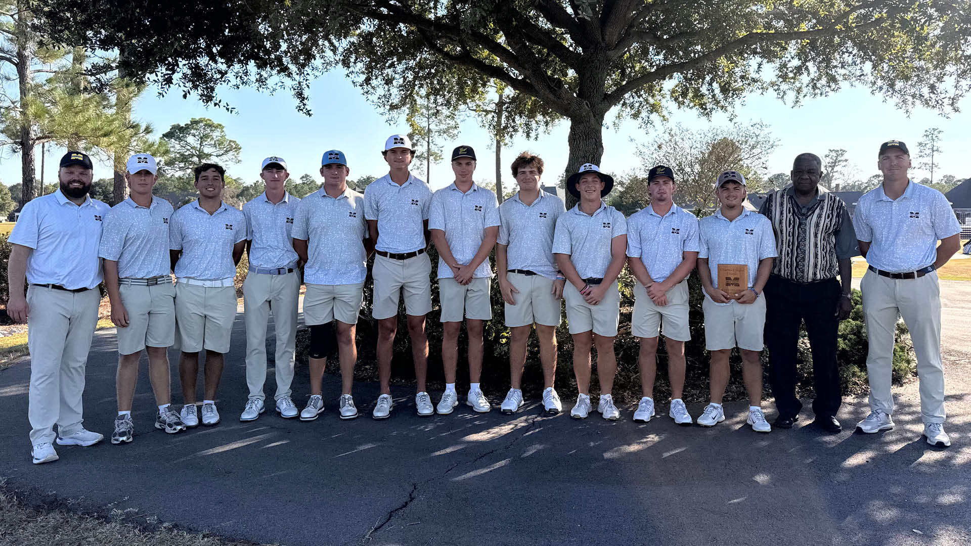 No. 3 Bulldogs fall in playoff after comeback