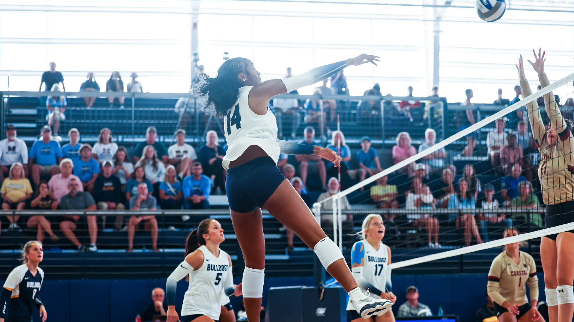 Bulldogs get 1st MACCC victory